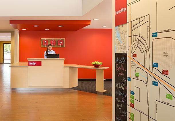 Towneplace Suites By Marriott Pittsburgh Harmarville Extérieur photo