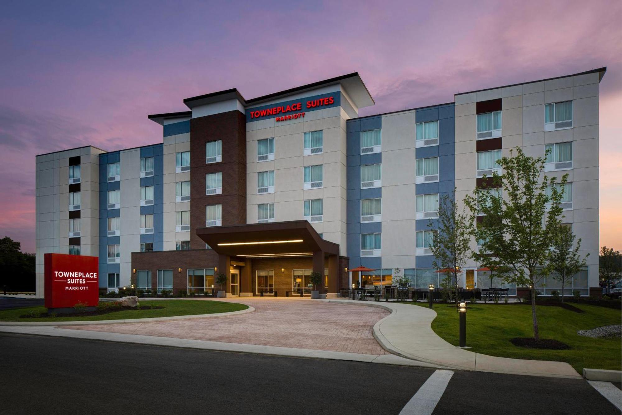 Towneplace Suites By Marriott Pittsburgh Harmarville Extérieur photo